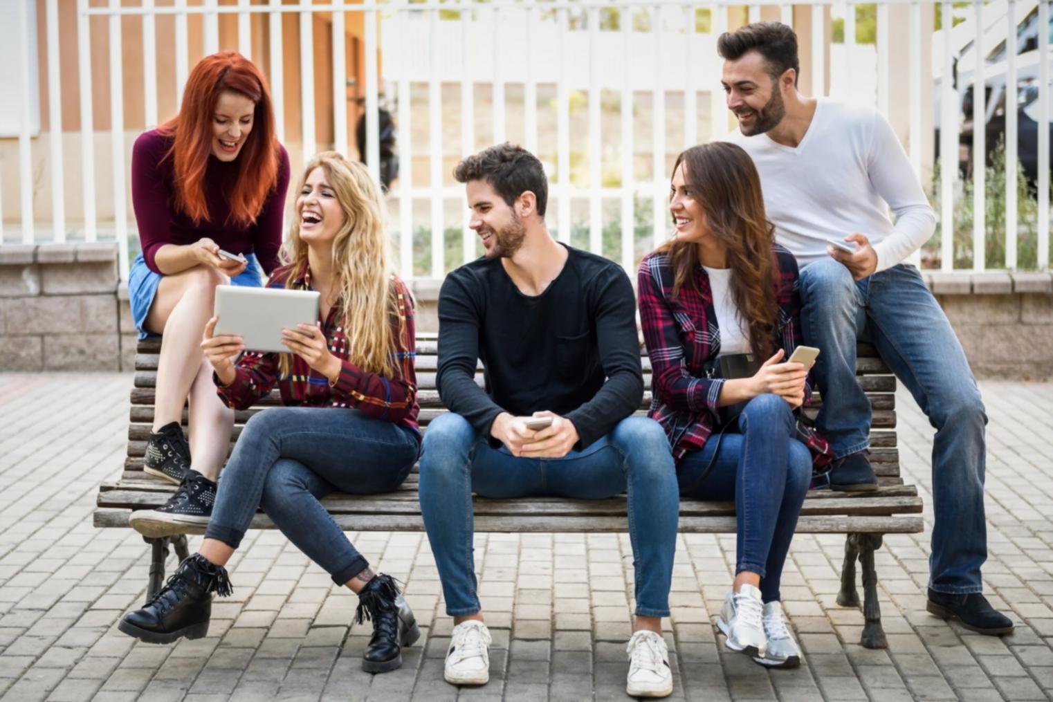 Finanzielle Datenanalyse Schulungsumgebung mit modernen Arbeitsplätzen